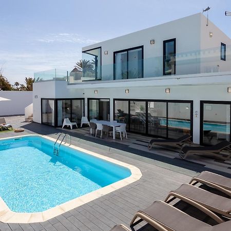 Villa Luxury Azul Private Pool And Bbq Corralejo By Holidays Home Dış mekan fotoğraf